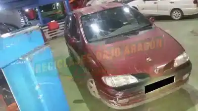Здавання транспортного засобу RENAULT MEGANE I SCENIC (JA0) 2.0 CAT року 1997 потужний F3R