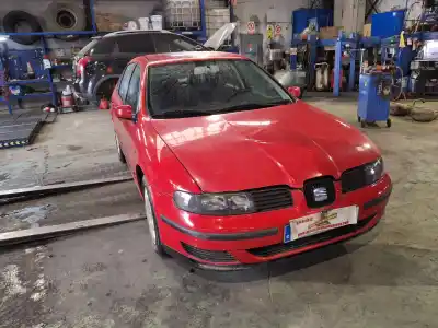 Hurda Aracı seat                                               leon (1m1)                                                                                                                                                                                                                                                 1.9 tdi                                                                                                                                                                                                                                                    yılın 2000 güçlü agr,alh