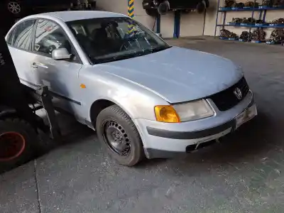 Hurda Aracı VOLKSWAGEN PASSAT BERLINA (3B2)  Yılın 1997 güçlü AHU