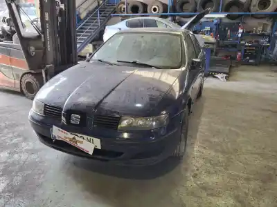 Vehículo de desguace SEAT TOLEDO I (1L2)  del año 1999 con motor AAZ