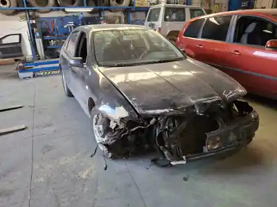 Véhicule à la ferraille SEAT LEON (1M1)  de l'année 2002 alimenté AHF,ASV
