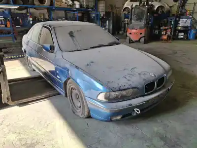 Veículo de Sucata bmw 5 (e39) 530 d do ano 2006 alimentado m57 d30 (306d1)