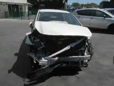 Scrapping Vehicle TOYOTA                                             AURIS (E15)                                                                                                                                                                                                                                                2ZR                                                                                                                                                                                                                                                        of the year 2010 powered 2ZR