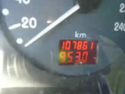 Scrapping Vehicle renault clio ii fase ii (b/cb0) d7f726 of the year 2001 powered d7f726