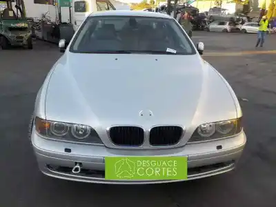 Здавання транспортного засобу BMW 5 (E39) 530 D року 2001 потужний 306D1