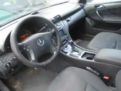 Scrapping Vehicle mercedes-benz clase c (bm 203) berlina 612962 of the year 2005 powered 612962