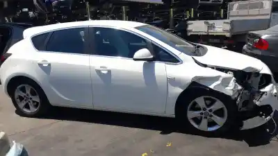Здавання транспортного засобу opel astra j berlina 5p d-a17dtr року 2007 потужний a17dtr