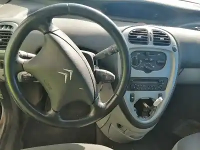Veicolo di demolizione citroen xsara picasso (n68) 1.6 hdi dell'anno 2008 alimentato 9hx