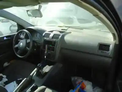 Sloopvoertuig volkswagen golf v (1k1) 1.9 tdi van het jaar 2007 aangedreven bkc