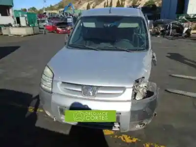 Здавання транспортного засобу PEUGEOT PARTNER (S2) RHY року 2004 потужний RHY