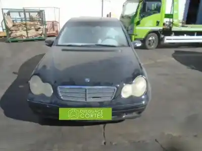 Veicolo di demolizione MERCEDES-BENZ CLASE C (BM 203) BERLINA 646963 dell'anno 2003 alimentato 646963