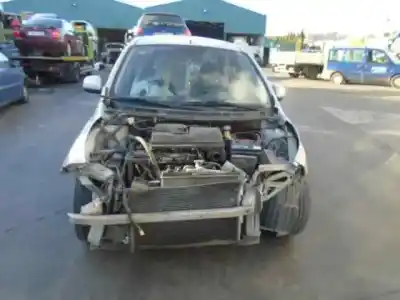 Здавання транспортного засобу NISSAN MICRA (K12E) G-CR12 року 2010 потужний CR12