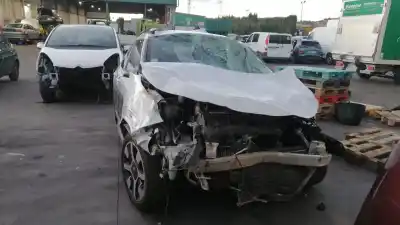 Утилизация автомобиля CITROEN C4 CACTUS BH02 года 2015 питание BH02