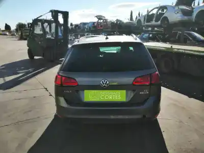 Здавання транспортного засобу volkswagen golf vii variant (ba5, bv5) 1.6 tdi року 2016 потужний cxxb