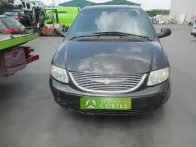 Veicolo di demolizione CHRYSLER VOYAGER (RG) D7/VM07C dell'anno 2002 alimentato VM07C