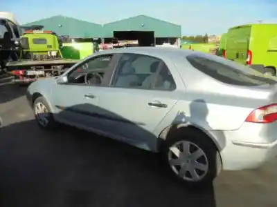 Здавання транспортного засобу renault laguna ii (bg0) f9q754 року 2002 потужний f9q754