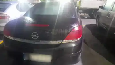 Здавання транспортного засобу opel astra h gtc d-z19dth року 2007 потужний z19dth