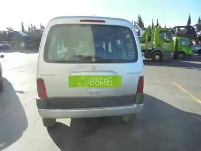 Здавання транспортного засобу peugeot partner (s2) wjy(dw8) року 2004 потужний wjy