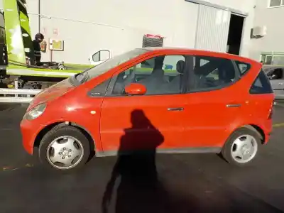 Sloopvoertuig mercedes-benz clase a (bm 168) m166960 van het jaar 2001 aangedreven m166960