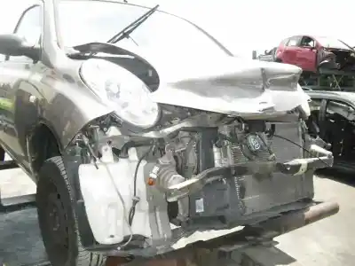 Здавання транспортного засобу NISSAN MICRA (K12E) CR12 року 2003 потужний CR12