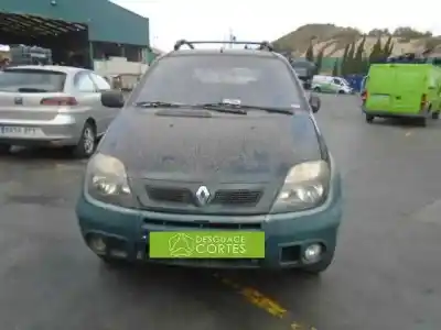 Scrapping Vehicle RENAULT SCENIC RX4 (JA0) F9Q740 of the year 2000 powered F9Q740