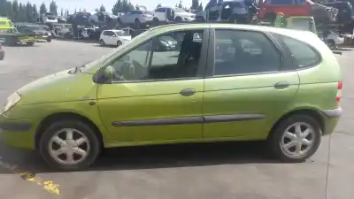 Scrapping Vehicle renault scenic i (ja...) k4m700 of the year 2001 powered k4m700