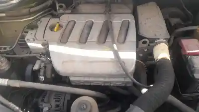 Scrapping Vehicle renault scenic i (ja...) k4m700 of the year 2001 powered k4m700