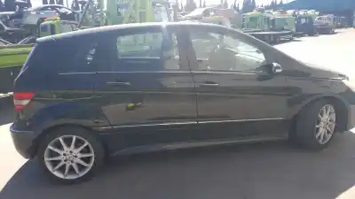 Verschrottungsfahrzeug mercedes-benz clase b sports tourer (w245) b 200 cdi (245.208) des jahres 2007 angetrieben 640941