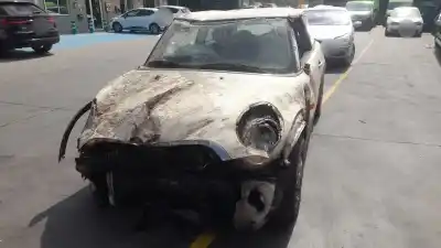 Veículo de Sucata MINI MINI (R56) N47C16A do ano 2011 alimentado N47C16A