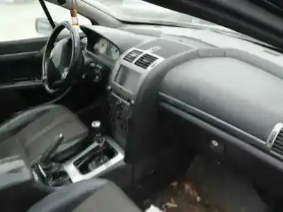 Scrapping Vehicle peugeot 407 sw (6e_) 2.0 hdi 135 of the year 2006 powered rhr