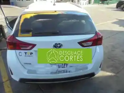 Hurda Aracı toyota auris (e18) 2zr yılın 2014 güçlü 2zr