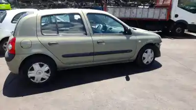 Scrapping Vehicle RENAULT CLIO II FASE II (B/CB0) K9K704 of the year 2003 powered K9K704