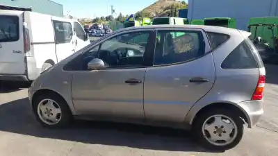 Vehicul casat mercedes-benz clase a (bm 168) 668940 al anului 2001 alimentat 668940