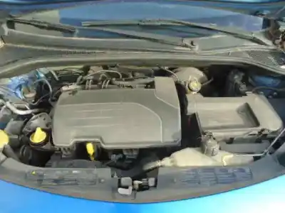 Здавання транспортного засобу renault clio iii d4f740 року 2006 потужний d4f740