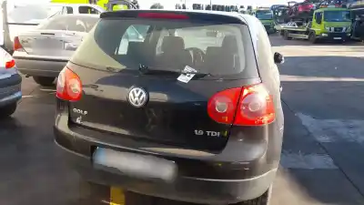 Sloopvoertuig volkswagen golf v (1k1) 1.9 tdi van het jaar 2004 aangedreven bkc