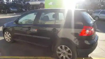 Sloopvoertuig volkswagen golf v (1k1) 1.9 tdi van het jaar 2004 aangedreven bkc