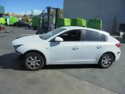 Утилизация автомобиля chevrolet cruze 5-puertas z20d1 года 2012 питание z20d1