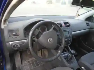 Sloopvoertuig volkswagen golf v (1k1) 1.9 tdi van het jaar 2005 aangedreven bkc