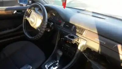 Veículo de Sucata audi a6 c5 (4b2) 2.5 tdi do ano 1998 alimentado afb Veículo de Sucata audi a6 c5 (4b2) 2.5 tdi do ano 1998 alimentado afb