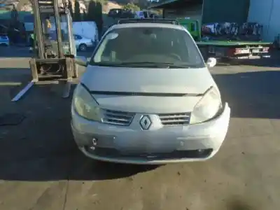 Утилизация автомобиля RENAULT SCÉNIC II (JM0/1_) 1.9 DCI (JM0G, JM12, JM1G, JM2C) года 2003 питание F9Q812