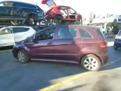 Утилизация автомобиля mercedes-benz clase b sports tourer (w245) b 180 cdi (245.207) года 2005 питание 640940