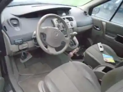 Здавання транспортного засобу renault scénic ii (jm0/1_) 2.0 (jm05, jm0u, jm1n, jm1u, jm2v) року 2005 потужний f4r771