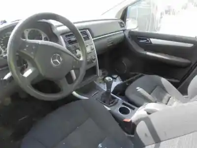 Vehicul casat mercedes-benz clase b sports tourer (w245) b 150 (245.231) al anului 2007 alimentat m266920