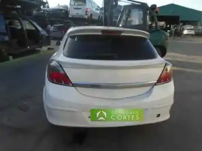 Здавання транспортного засобу opel astra h gtc d-z17dth року 2005 потужний z17dth