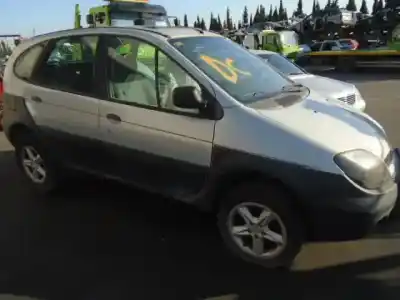 Scrapping Vehicle renault scenic rx4 (ja0) f9q740 of the year 2001 powered f9q740