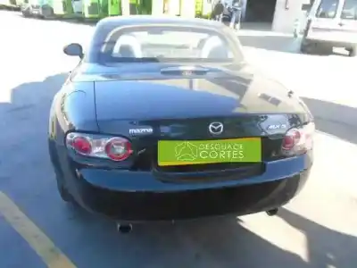 Veicolo di demolizione mazda mx-5 iii (nc) 2.0 (nc18) dell'anno 2005 alimentato lf