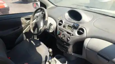 Здавання транспортного засобу toyota yaris (ncp1/nlp1/scp1) 2nzfe року 2003 потужний 2nzfe
