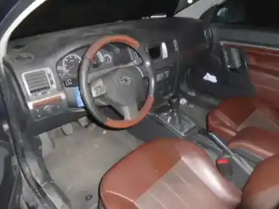 Sloopvoertuig opel vectra c (z02) 1.9 cdti (f69) van het jaar 2008 aangedreven z19dth