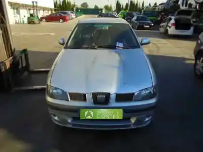 Véhicule à la ferraille seat cordoba (6k1, 6k2) 1.8 t 20v cupra de l'année 2001 alimenté ayp
