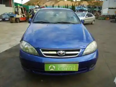 Vehículo de desguace DAEWOO LACETTI CDX del año 2004 con motor F16D3